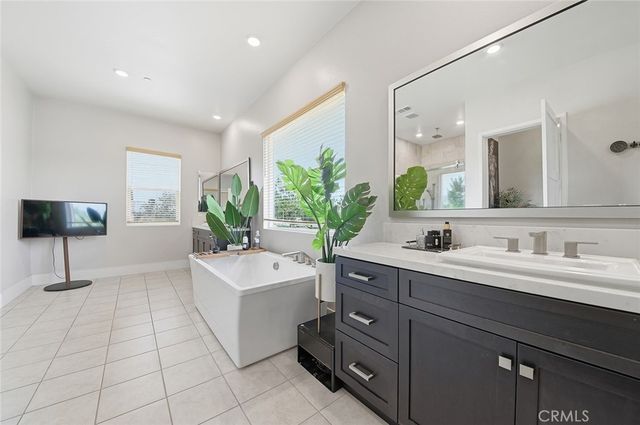 102 Balance, Irvine, CA 92618