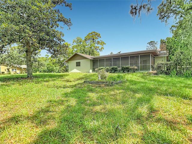 10050 DEER LANE, New Port Richey, FL 34654