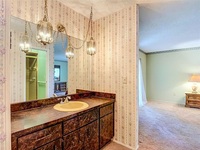 10050 DEER LANE, New Port Richey, FL 34654