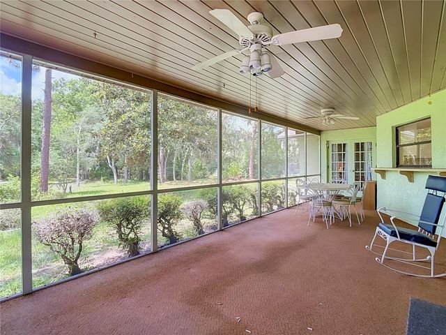 10050 DEER LANE, New Port Richey, FL 34654