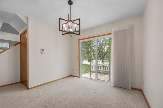2611 Concord Way, Mendota Heights, MN 55120
