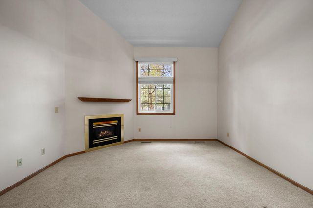 2611 Concord Way, Mendota Heights, MN 55120