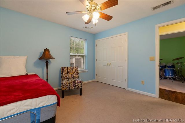 7536 Eagle Ridge Drive, Sellersburg, IN 47172