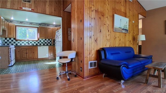 8420 Northfield Road, Clarence, NY 14032