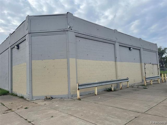 301 s S Oakwood, Detroit, MI 48217