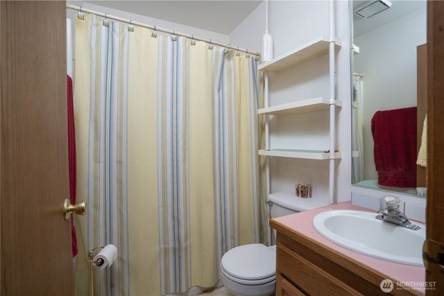 511 6th Street NW, Puyallup, WA 98371