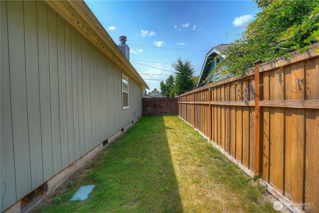 511 6th Street NW, Puyallup, WA 98371