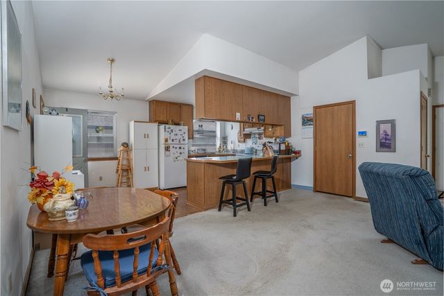 511 6th Street NW, Puyallup, WA 98371