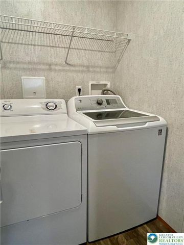 194 Haddon Drive, Longswamp Twp, PA 18062