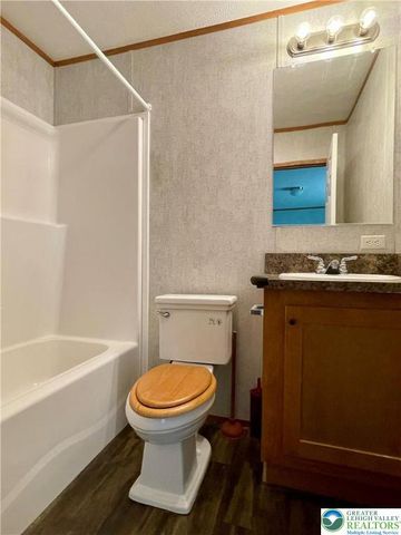 194 Haddon Drive, Longswamp Twp, PA 18062