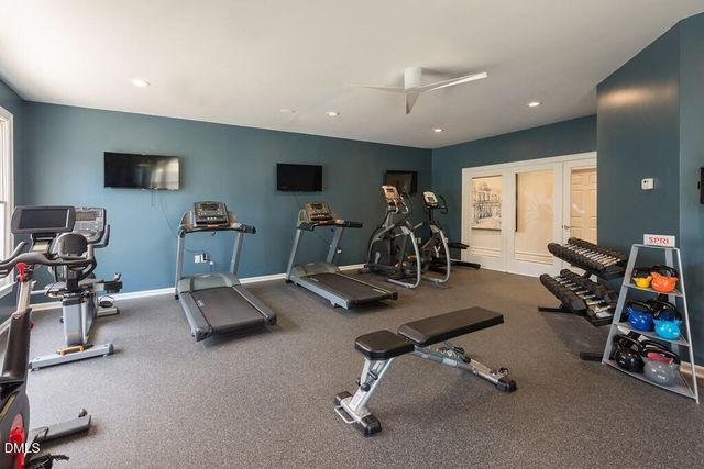 100 Village Crossing Drive 1br, Chapel Hill, NC 27517