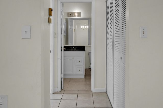 9428 NW 65TH Street C4, Tamarac, FL 33321