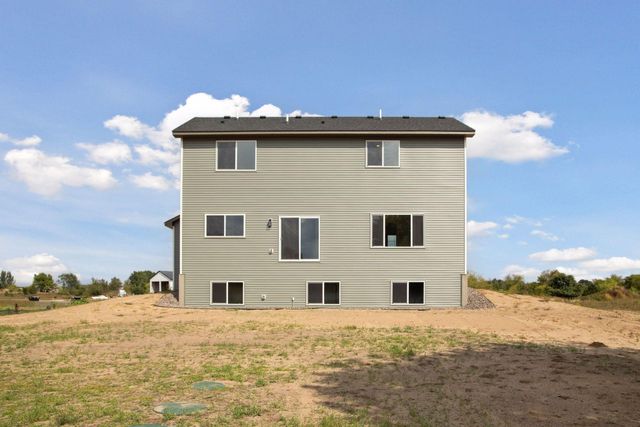 21346 Cottonwood Street NW, Oak Grove, MN 55011