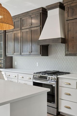 21346 Cottonwood Street NW, Oak Grove, MN 55011