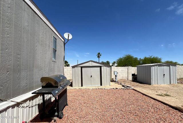 1002 W Kachina Trail, Phoenix, AZ 85041
