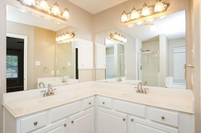 2138 Mossy Trail Drive, Katy, TX 77450