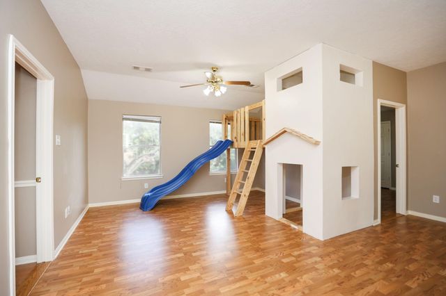 2138 Mossy Trail Drive, Katy, TX 77450