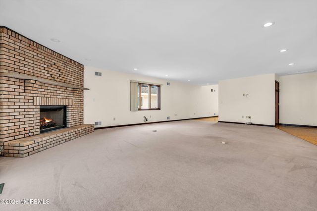 2526 Hiering Road, Toms River, NJ 08753