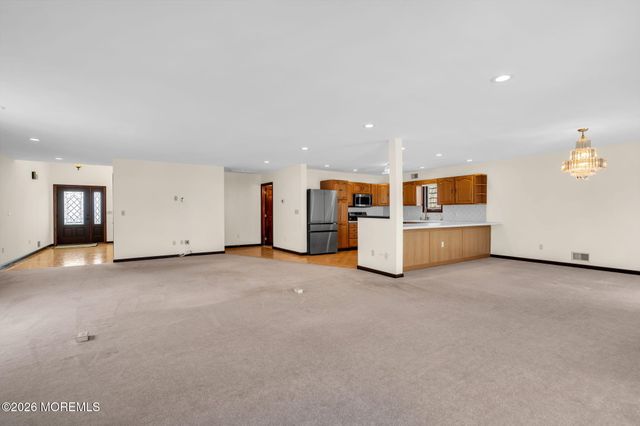 2526 Hiering Road, Toms River, NJ 08753