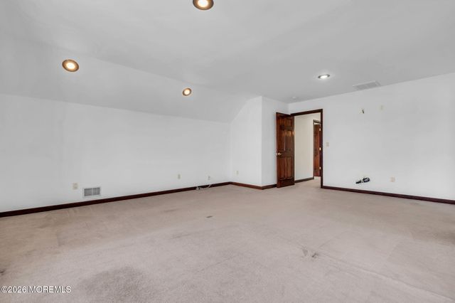2526 Hiering Road, Toms River, NJ 08753