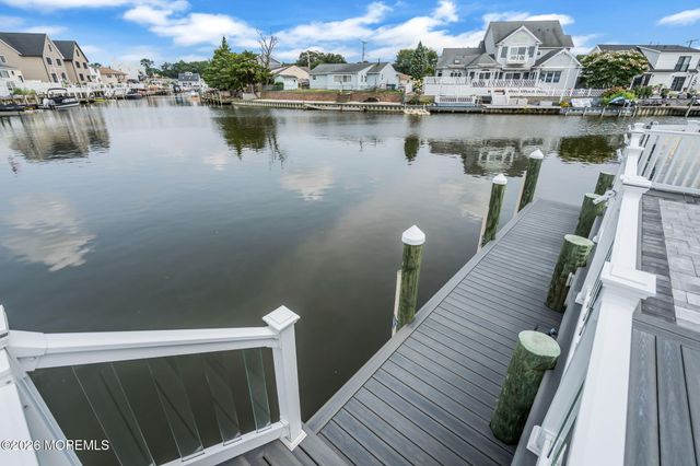 2526 Hiering Road, Toms River, NJ 08753