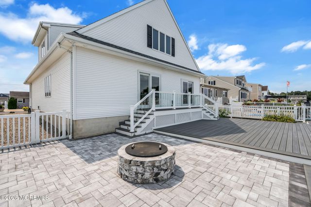 2526 Hiering Road, Toms River, NJ 08753