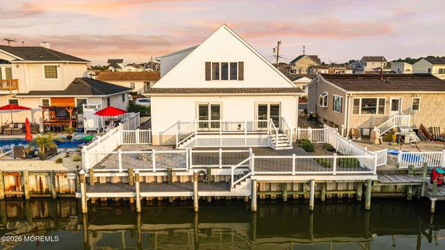 2526 Hiering Road, Toms River, NJ 08753