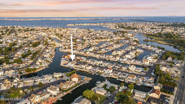 2526 Hiering Road, Toms River, NJ 08753