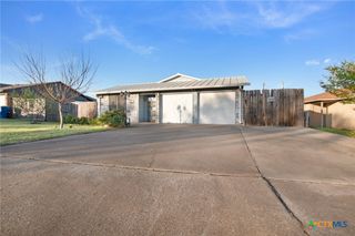 103 W Hogan Drive, Copperas Cove, TX 76522