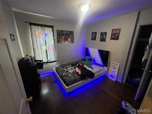 1341 Kingsland Avenue, St Louis, MO 63133