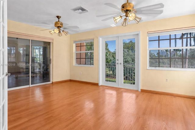 5309 Alton Rd, Miami Beach, FL 33140