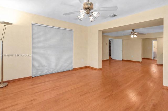 5309 Alton Rd, Miami Beach, FL 33140