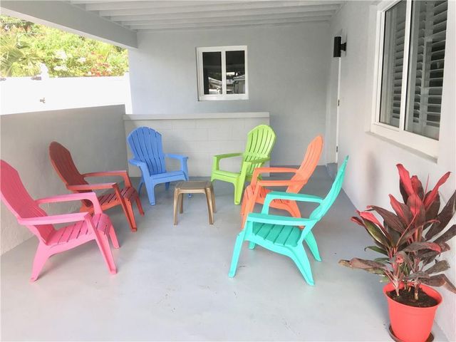 4580 NE 3rd Avenue, Oakland Park, FL 33334