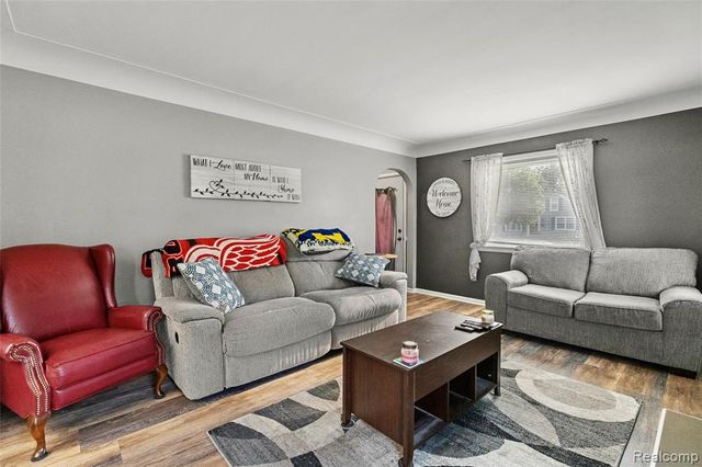 403 S Davison Street, Davison, MI 48423