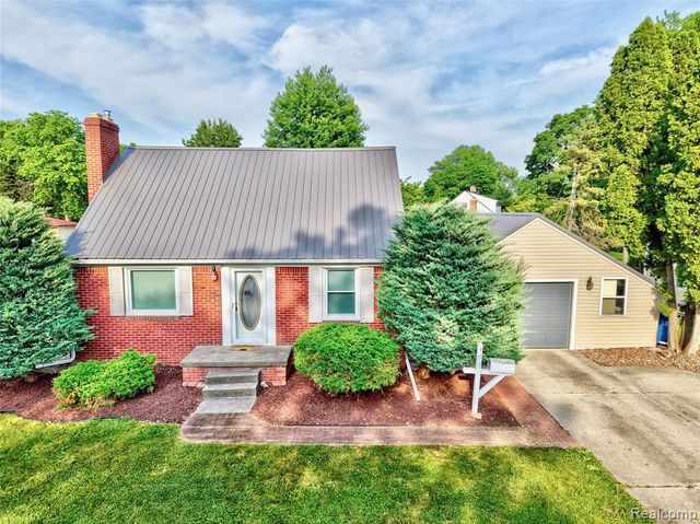 403 S Davison Street, Davison, MI 48423