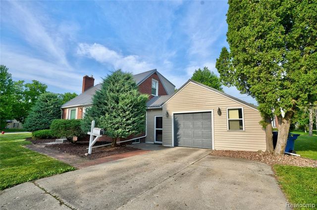 403 S Davison Street, Davison, MI 48423