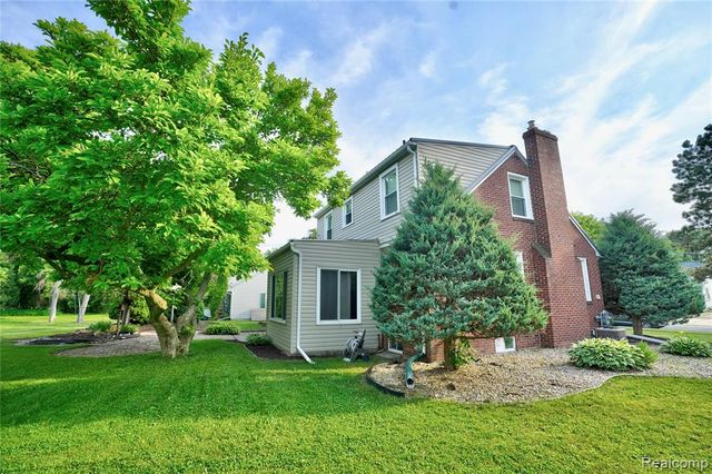 403 S Davison Street, Davison, MI 48423