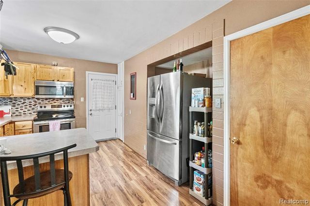 403 S Davison Street, Davison, MI 48423