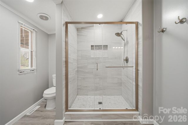 315 W Mcdowell Street, Morganton, NC 28655