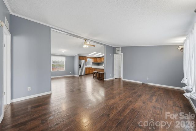 315 W Mcdowell Street, Morganton, NC 28655