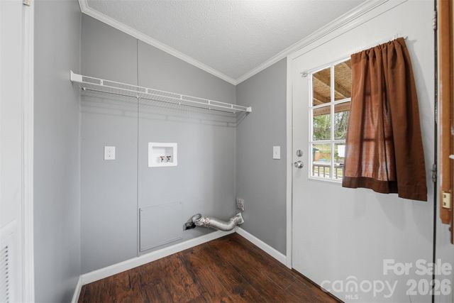 315 W Mcdowell Street, Morganton, NC 28655