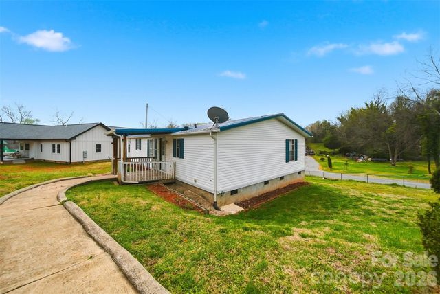 315 W Mcdowell Street, Morganton, NC 28655