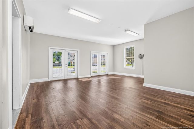 122 Wedgefield Drive, Raeford, NC 28376