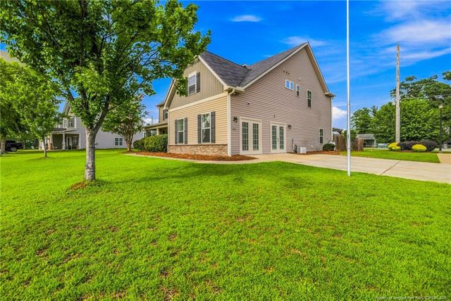 122 Wedgefield Drive, Raeford, NC 28376
