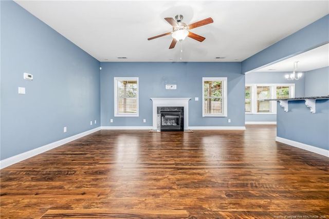 122 Wedgefield Drive, Raeford, NC 28376
