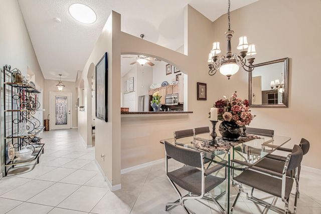9436 Swansea Lane, West Palm Beach, FL 33411