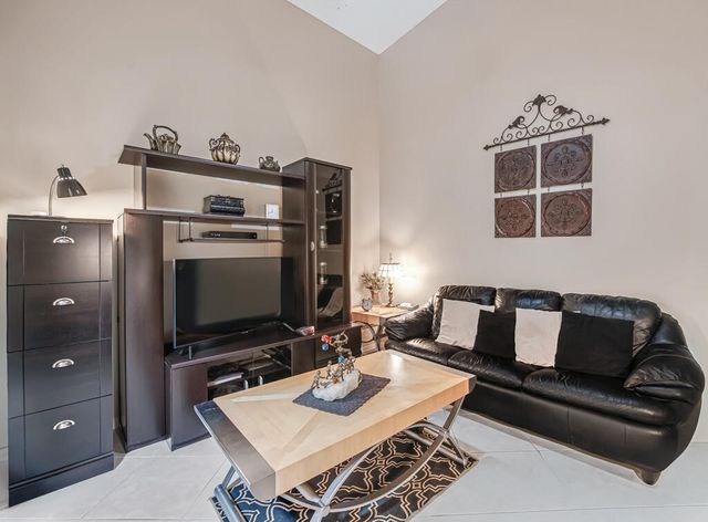 9436 Swansea Lane, West Palm Beach, FL 33411
