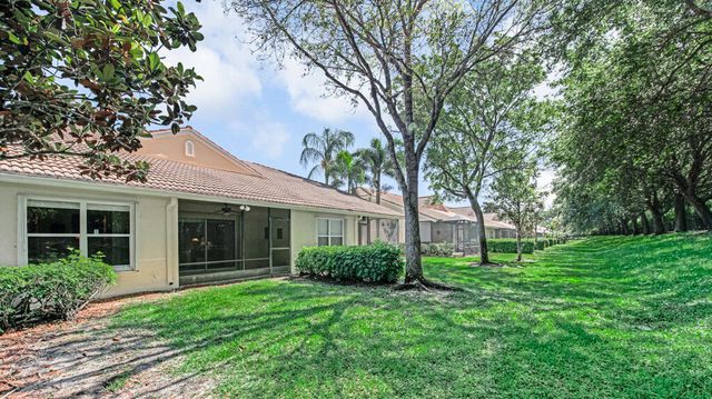 9436 Swansea Lane, West Palm Beach, FL 33411