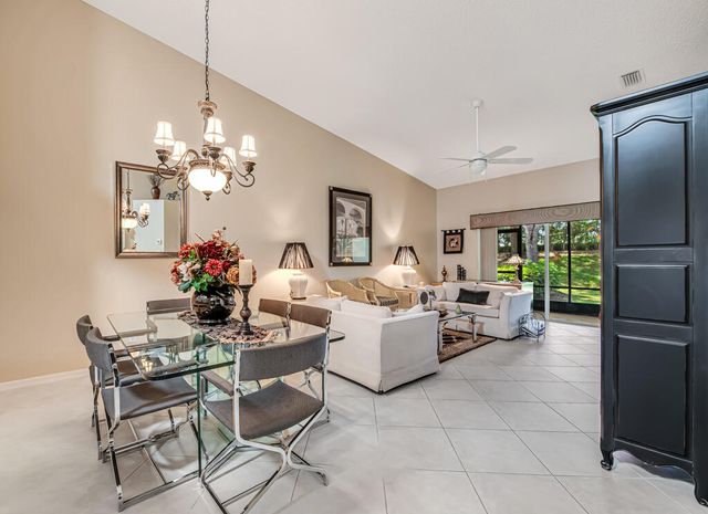 9436 Swansea Lane, West Palm Beach, FL 33411