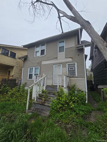 137 Geneva Street, Highland Park, MI 48203